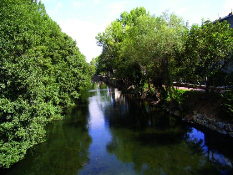 Vista del río Cúa al inicio de la ruta